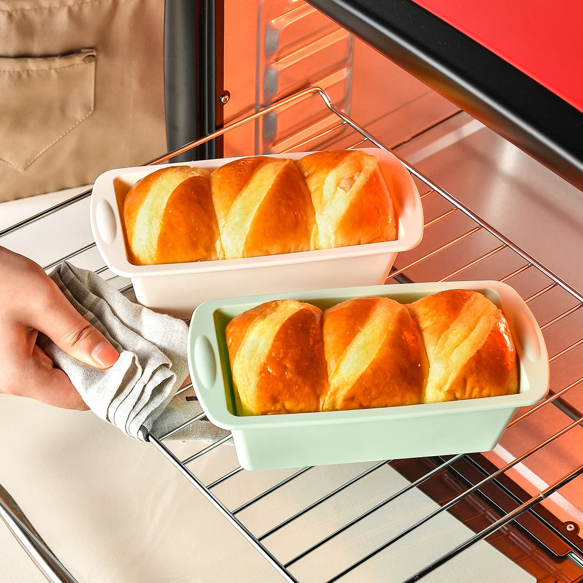 7x4 Silicone Loaf Pan for Baking